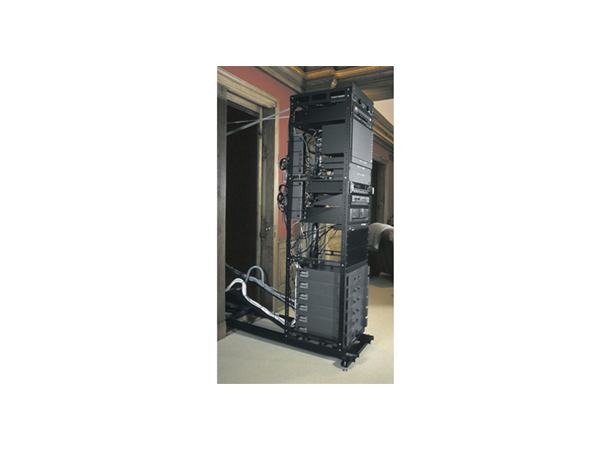 Middle Atlantic Pull Out Rotating Rack 19" 24 U, 50cm Dybde 