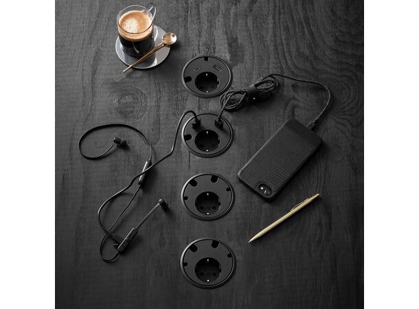 FF PD16 Kit 1xStrøm 1xUSB 1xUSB-C Schuko+ 20W adapter 2 hull Sort 